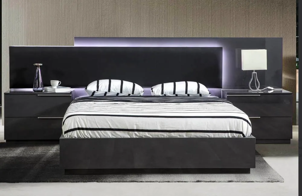 Sacramento Modern Bedroom Set in Dark Gray